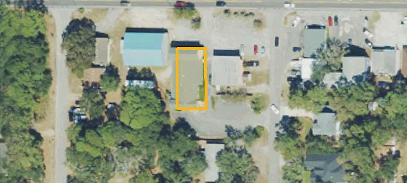 8715 Oak Is Dr