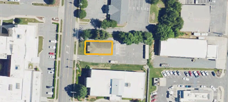617 Main St