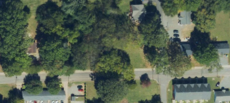 206 Lee St