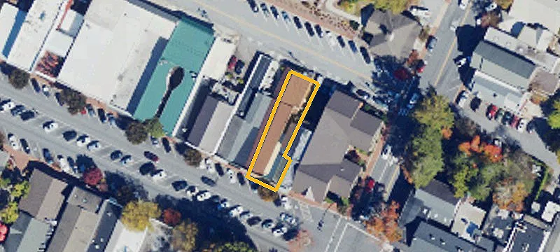 388 Main St