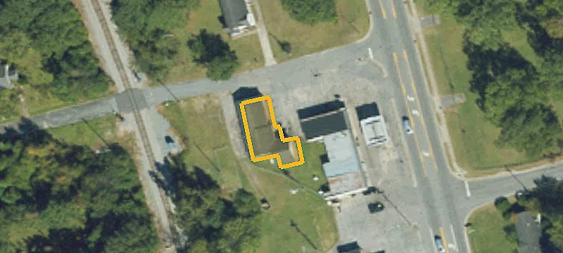 135 Black St