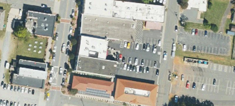 16 Main St
