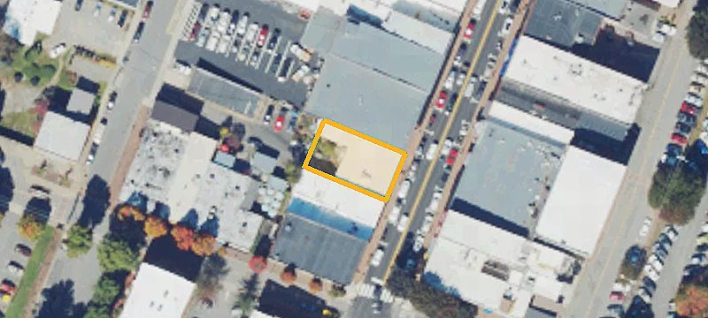 25 Main St