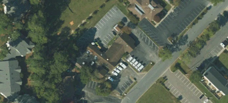 112 Oakmont Dr