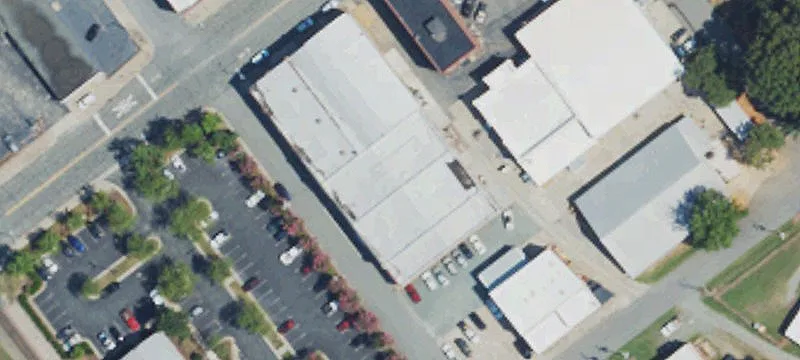 123 Main St