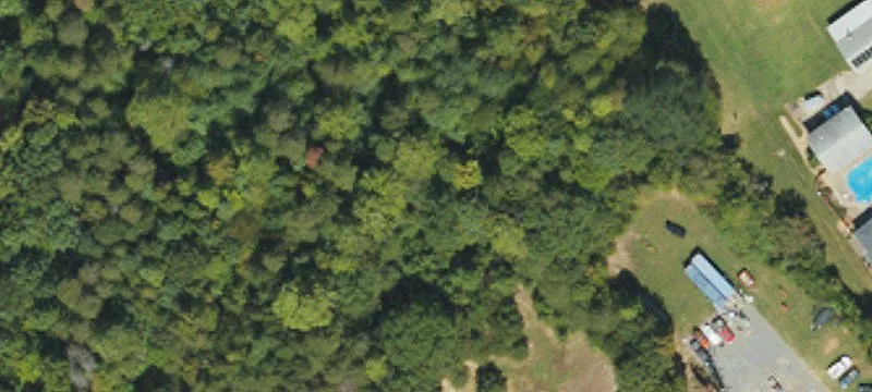 5726 Hwy 150th E