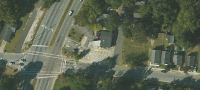 205 Memorial Dr
