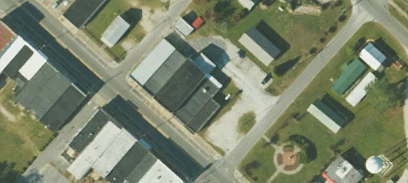 537 Queen St