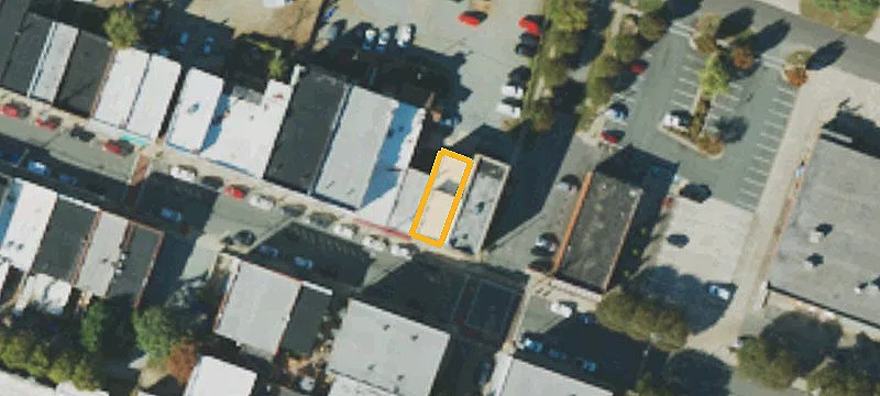 102 Clay St