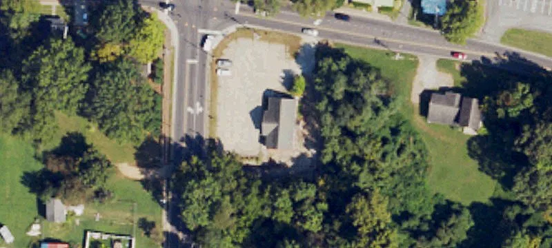 300 Main St