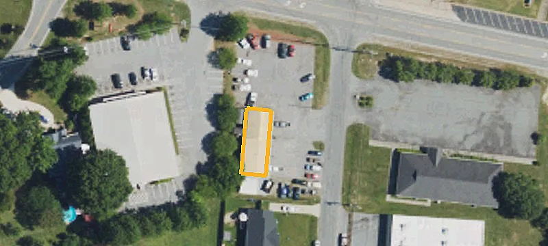 102 Pineywood St