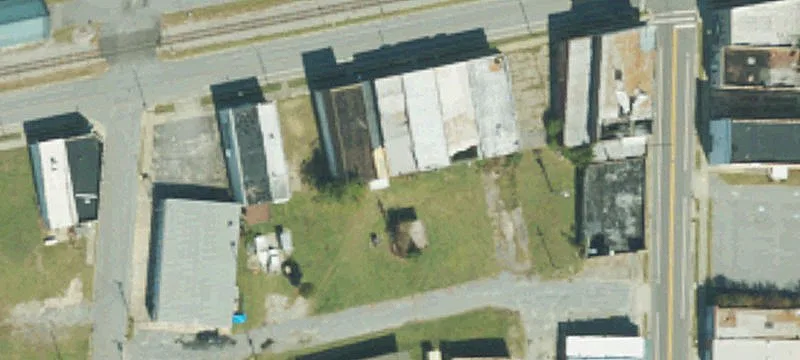 Railroad St