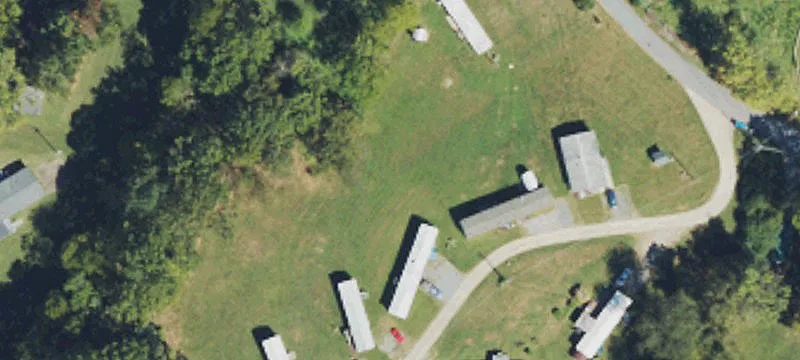 10 Lone Oak Ln