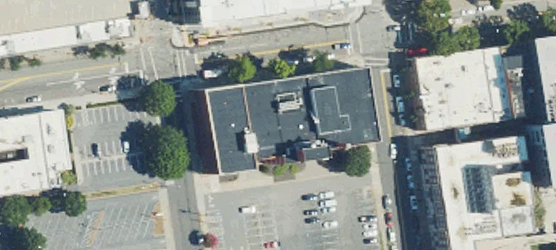 500 4th St