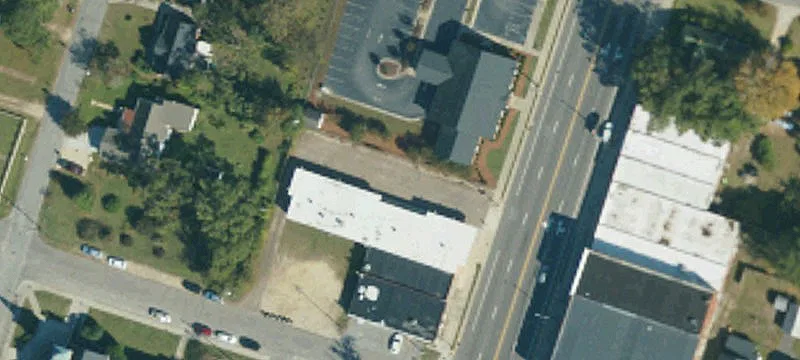 Main St