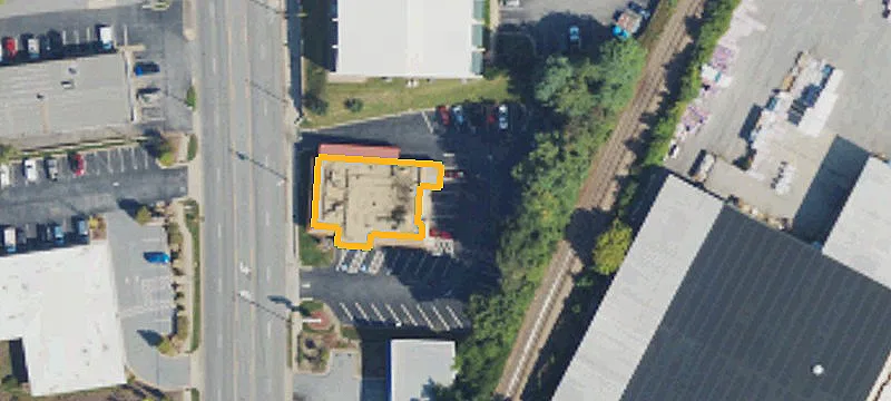 1916 Hendersonville Rd