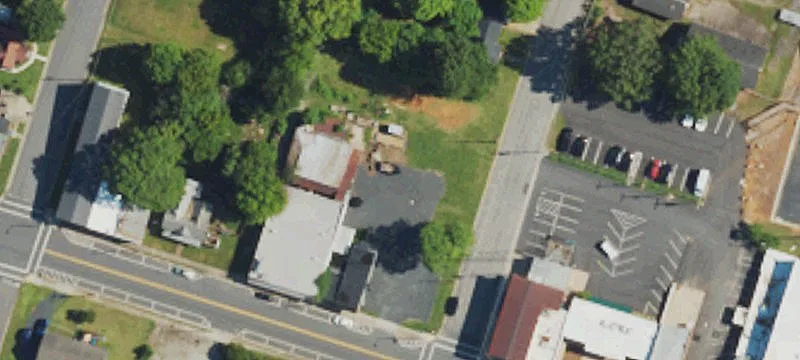302 Main St