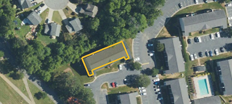 3105 Patrick Henry NW Dr