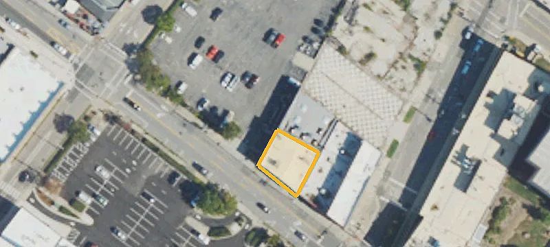 810 Main St