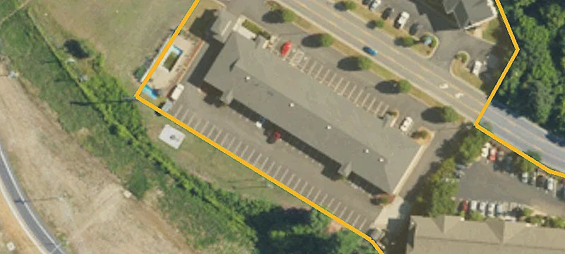 3100 Cloverleaf Pkwy