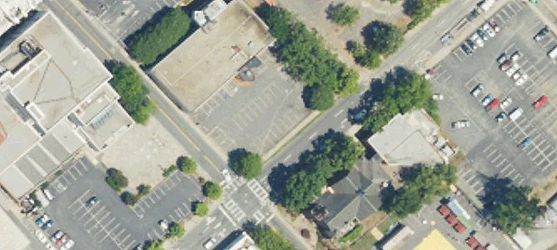 129 7th St