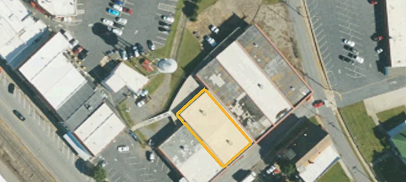 30 Main St