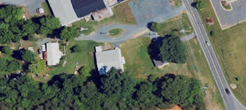 100 Hazel Hull Ln