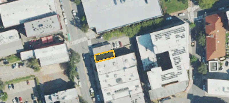32 Biltmore Ave