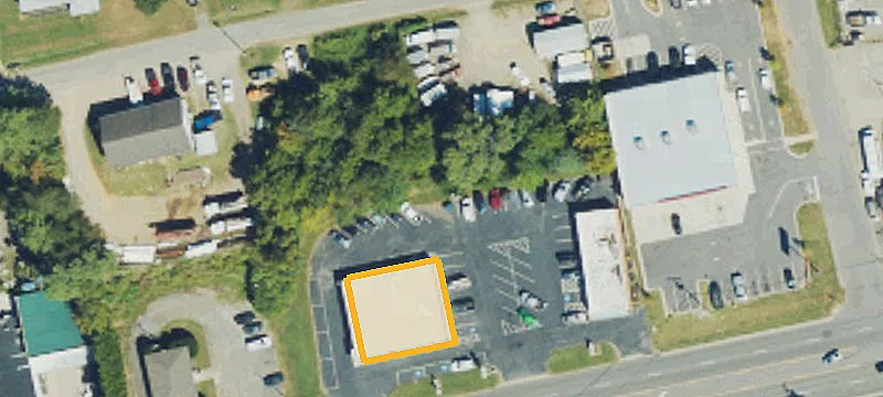 1421 Smokey Park Hwy