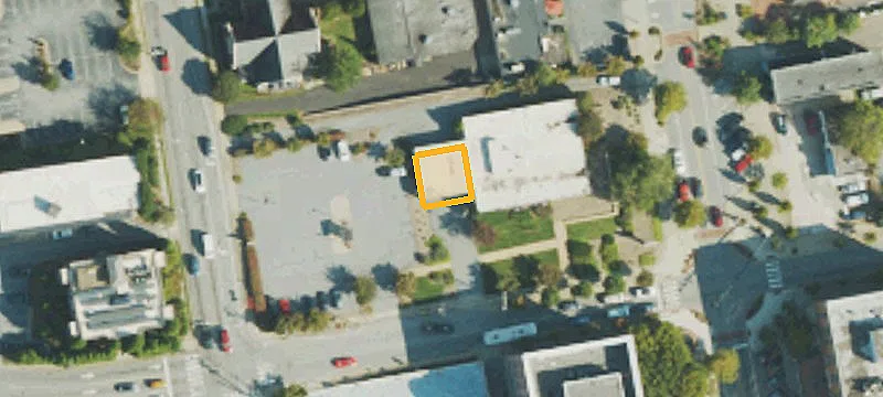 601 Main St