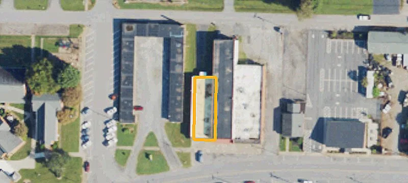 124 Main St