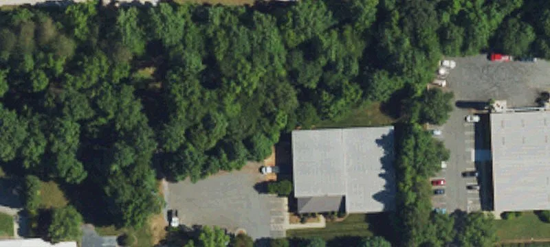 707 Park Ctr Dr