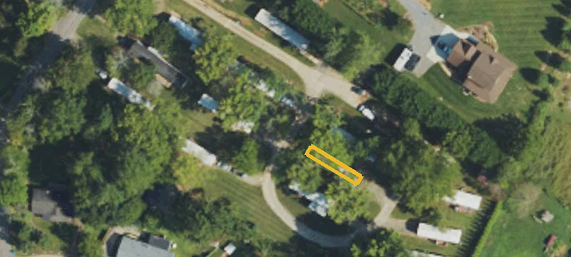 3 Quiet Acres Dr