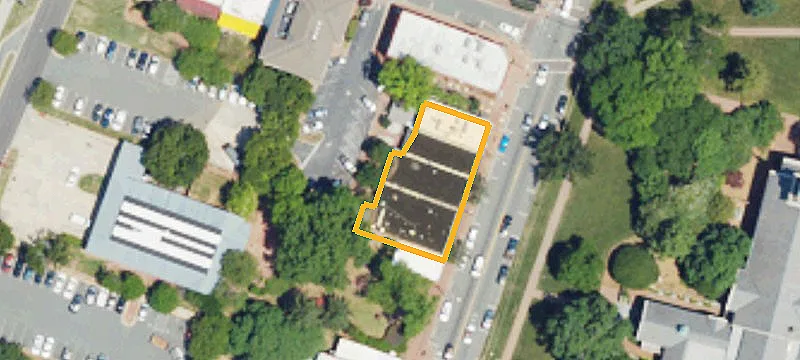 125 Main St