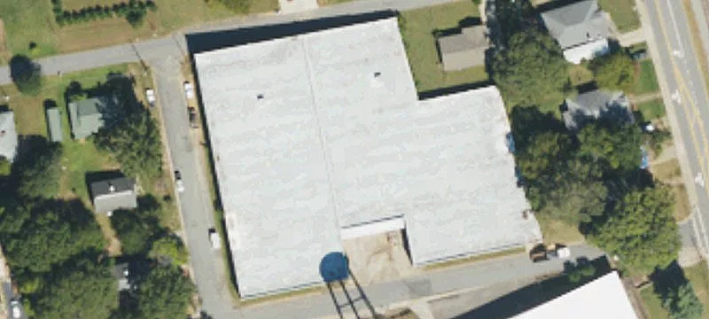 100 Parkwood St
