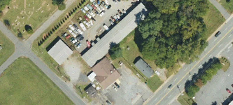 303 Main St