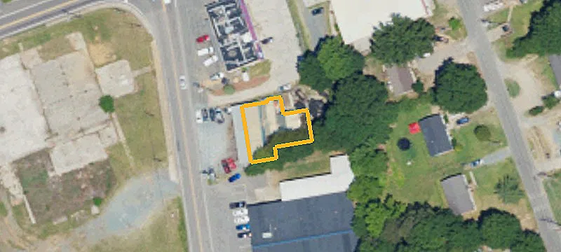 112 Sutherland Ave