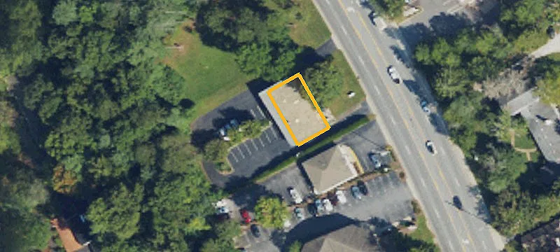 1087 Hendersonville Rd