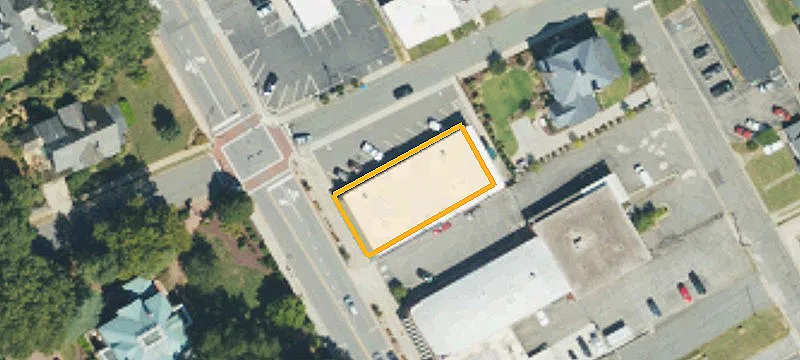 140 Main St