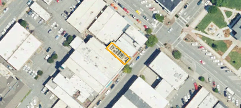 106 Un St