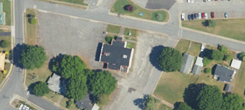12 Klutz St