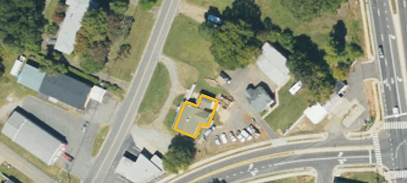 1127 Main St