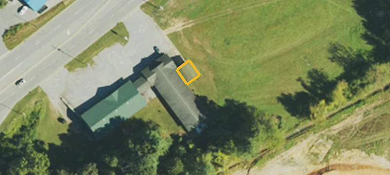 77 Upward Rd