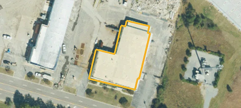 218 Airport Rd