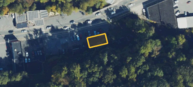 385 Main St