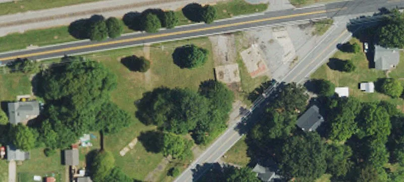 5040 Harley Dr