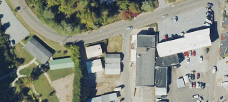 15 Commerce St