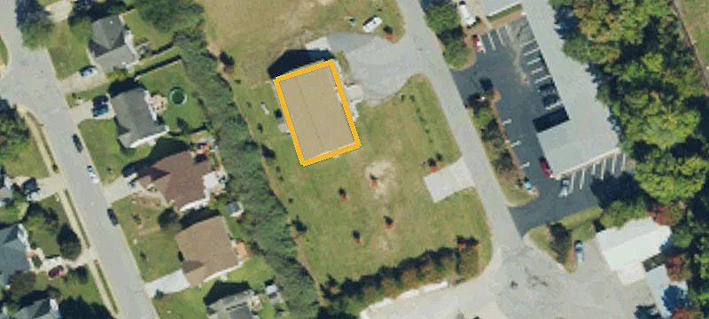 108 Lee Ct