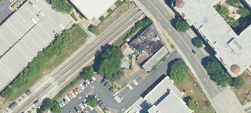 300 Morehead St