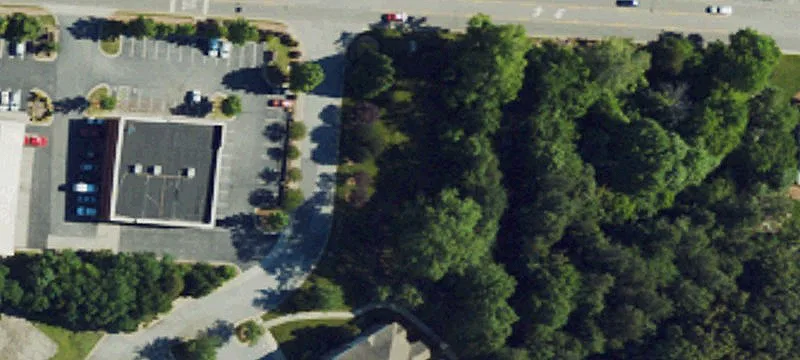 305 Main St
